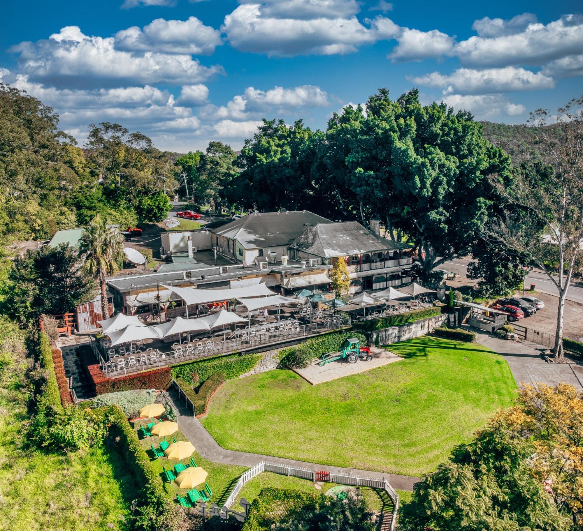 Wisemans Hotel 3*