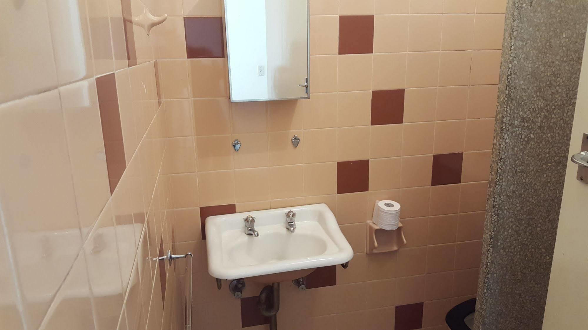 Hotel Wisemans 3*